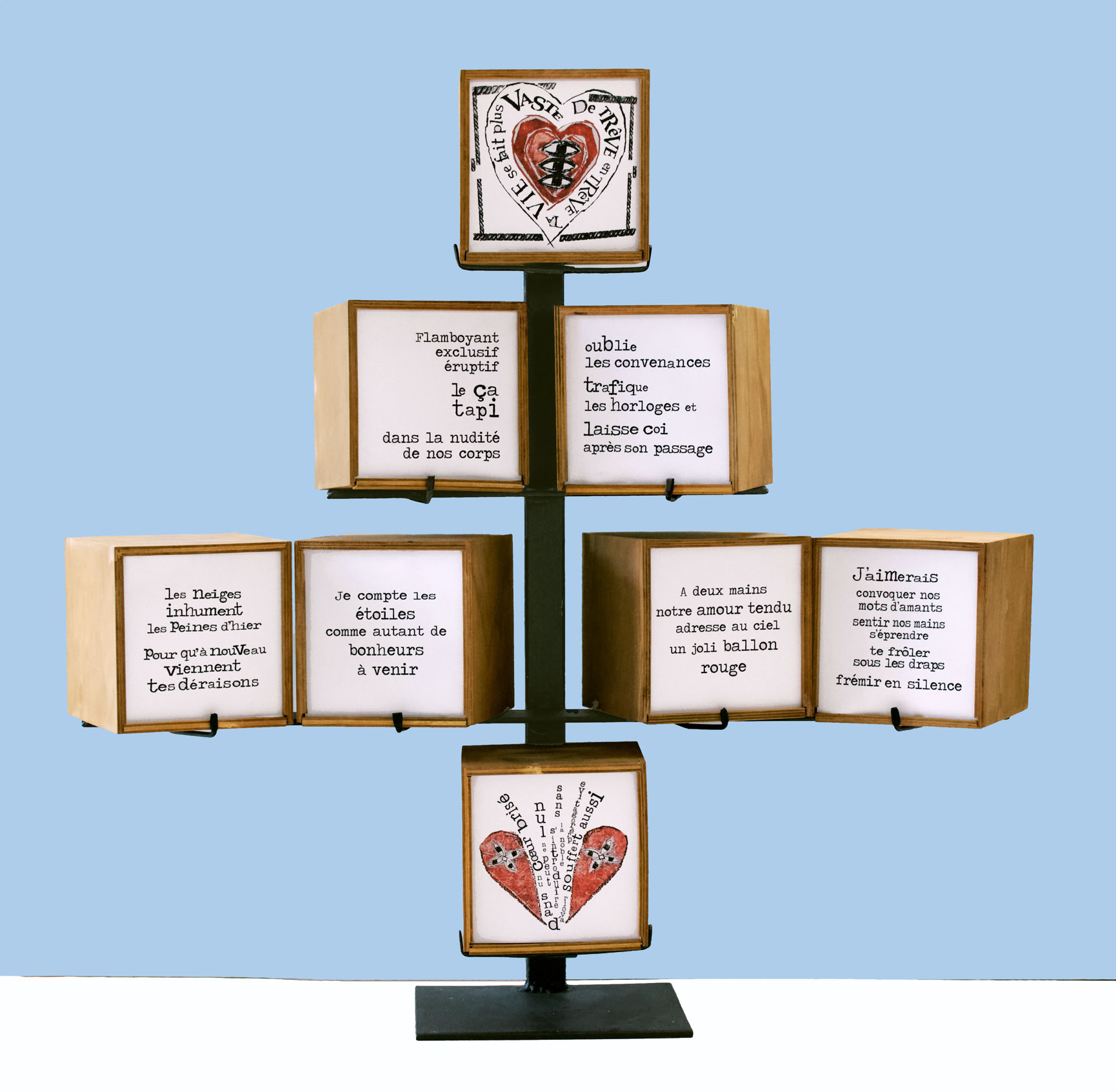 laurence de Saint Martin st artiste d&eacute;co originale jeu de main sculpture boite lumi&egrave;re ferronnerie livre objet